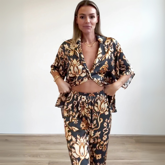 EMILY | GOLDEN MYSTERY LOTUS PAJAMA SET